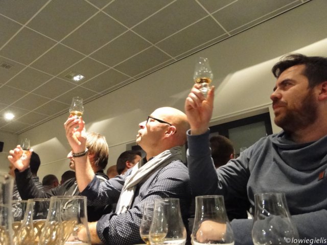 diestsewhiskyclubbalblairtasting16okt2015040.jpg