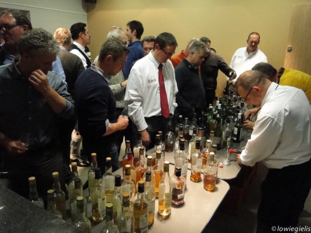 diestsewhiskyclubbalblairtasting16okt2015056.jpg